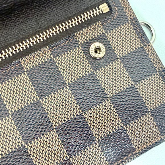 Authentic Louis Vuitton Porte-Trésor International Wallet - Picture 10 of 15